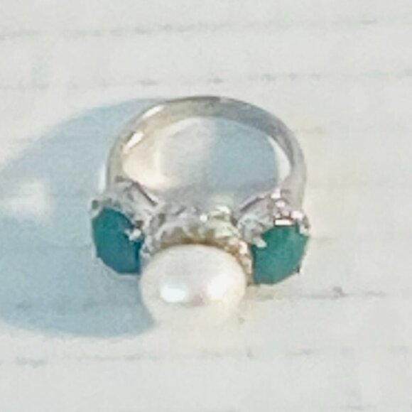 Vintage Judith Ripka Sterling Silver Pearl & Emerald Ring – Thailand 925 - Picture 5 of 9